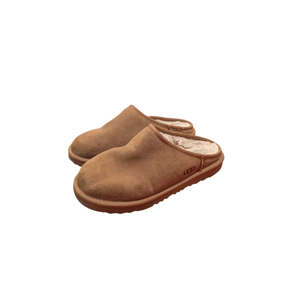 UGG Classic Slip On 1129290 Chestnut Suede Slippers Mules Size 6 Sheepskin